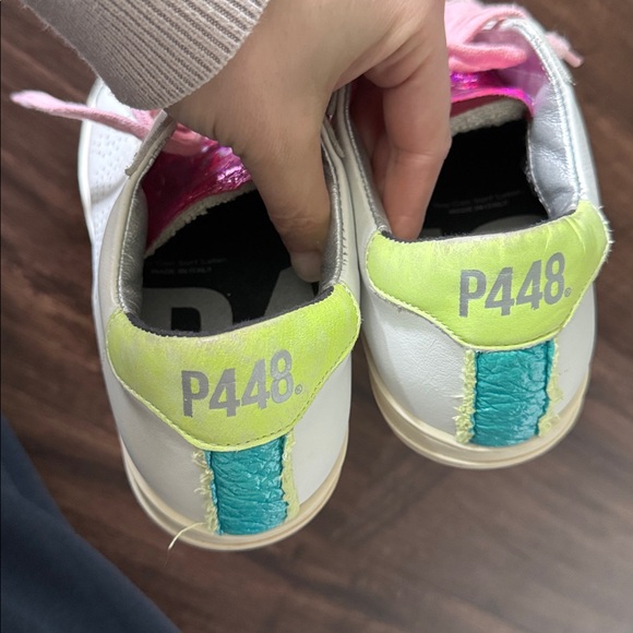 Woman’s P448 John Dogma low-top sneakers pink laces and a neon heel tab - Picture 13 of 15